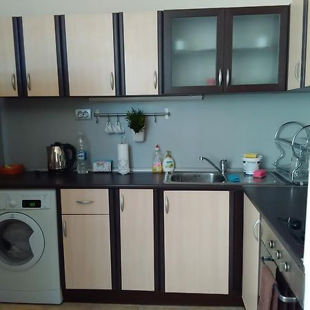Geri Apartment Burgas City Eksteriør billede
