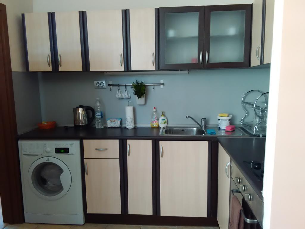 Geri Apartment Burgas City Eksteriør billede